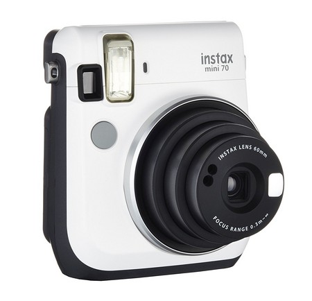 Fujifilm Instax Mini 70 Kamera Front (inkl. Batterien und Trageschlaufe) Sofortbildkamera weiß – Polaroid